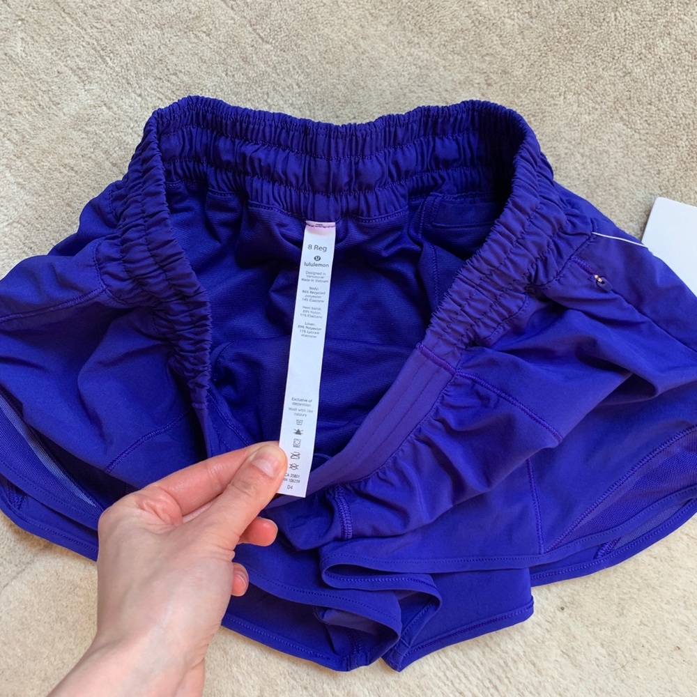 NWT💙Lululemon Hotty Hot Shorts 2.5” Mesh Running - Picture 5 of 8